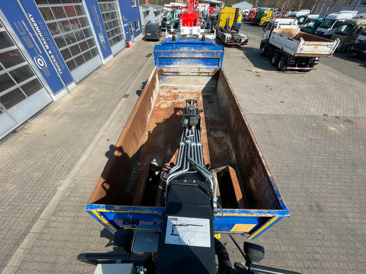 Mercedes-Benz AROCS 2536 6x2*4 Kipper Kran HIAB - Φορτηγό με γερανό: φωτογραφία 5 Mercedes-Benz AROCS 2536 6x2*4 Kipper Kran HIAB - Φορτηγό με γερανό: φωτογραφία 5