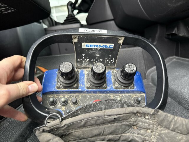 Mercedes-Benz AROCS 2636 6x4 Euro 6 Betonpumpe SERMAC 4Z36 - Αντλία σκυροδέματος: φωτογραφία 4 Mercedes-Benz AROCS 2636 6x4 Euro 6 Betonpumpe SERMAC 4Z36 - Αντλία σκυροδέματος: φωτογραφία 4