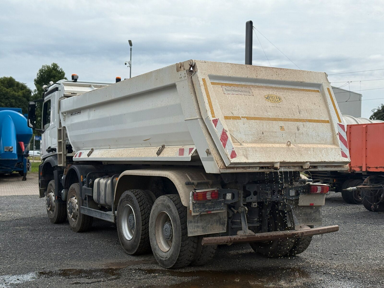Mercedes-Benz AROCS 4145 8x8 Meiller Muldenkipper - Φορτηγό καδοφόρος φορτωτής: φωτογραφία 5 Mercedes-Benz AROCS 4145 8x8 Meiller Muldenkipper - Φορτηγό καδοφόρος φορτωτής: φωτογραφία 5