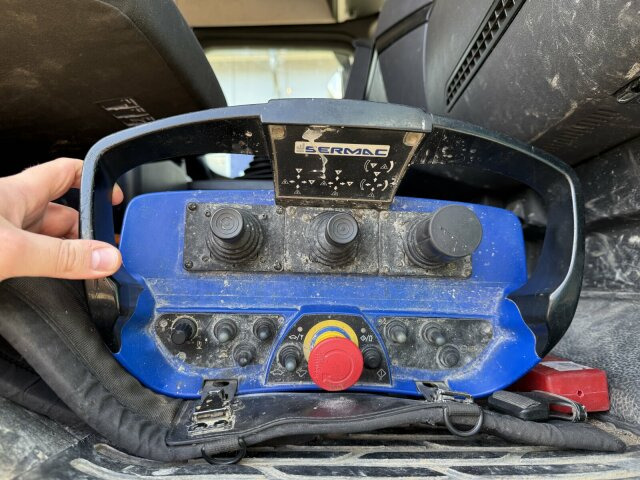 Mercedes-Benz AROCS 5051 10x6 Euro 6 Betonpumpe SERMAC 6RZ56 - Αντλία σκυροδέματος: φωτογραφία 5 Mercedes-Benz AROCS 5051 10x6 Euro 6 Betonpumpe SERMAC 6RZ56 - Αντλία σκυροδέματος: φωτογραφία 5