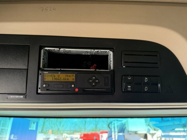 Mercedes-Benz Actros 1845 LS SZM 4x2 Kipphydraulik Retarder - Τράκτορας: φωτογραφία 4 Mercedes-Benz Actros 1845 LS SZM 4x2 Kipphydraulik Retarder - Τράκτορας: φωτογραφία 4