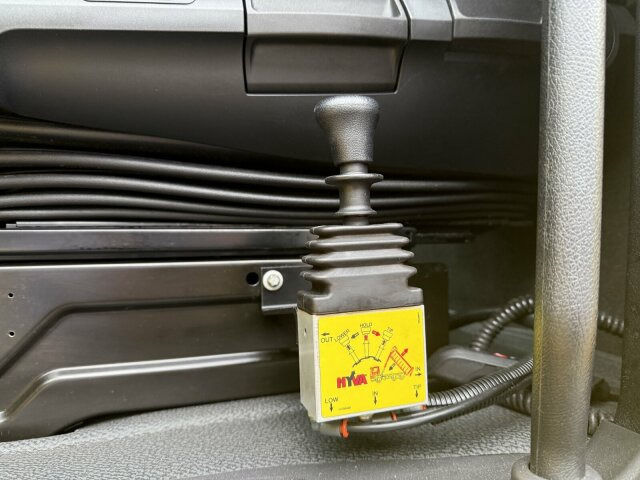 Mercedes-Benz Actros 1848 4x2 Kipphyd. Euro6 Blatt/Luft - Τράκτορας: φωτογραφία 5 Mercedes-Benz Actros 1848 4x2 Kipphyd. Euro6 Blatt/Luft - Τράκτορας: φωτογραφία 5