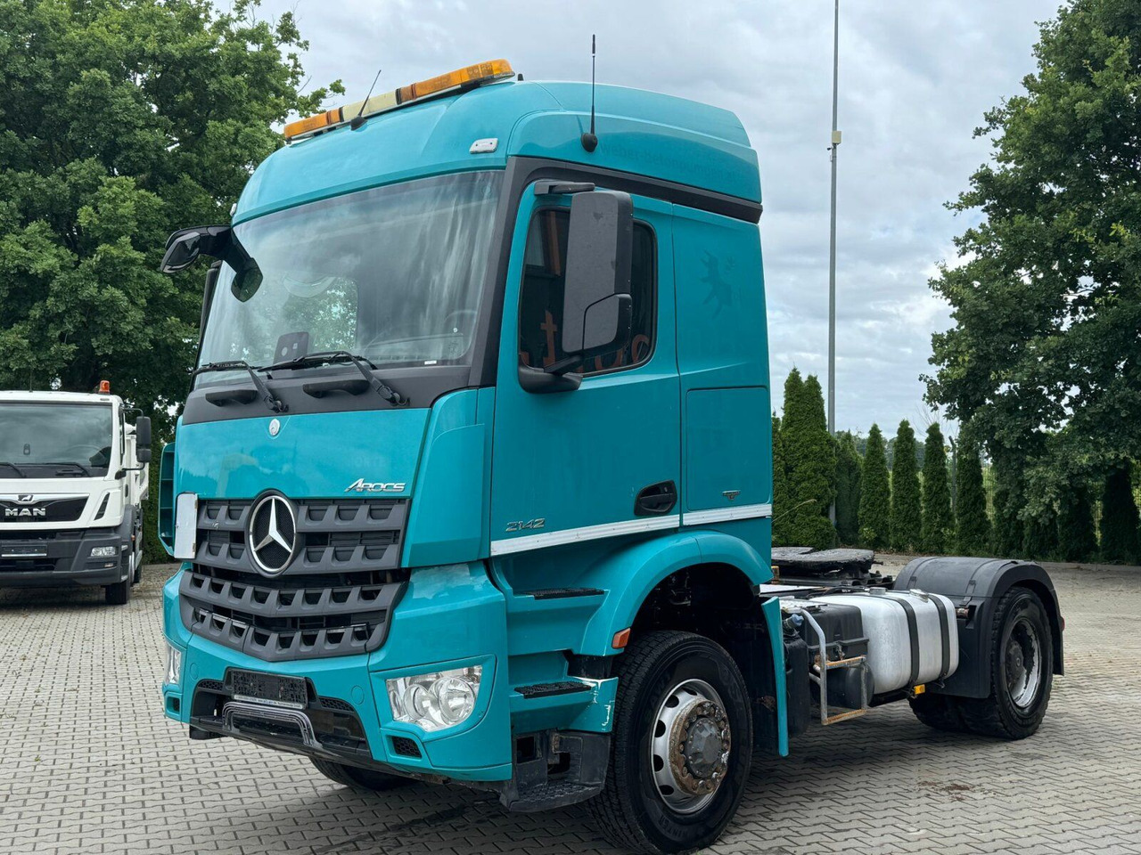 Mercedes-Benz Arocs 2142 4x4H SZM Euro 6 Kipphydraulik - Τράκτορας: φωτογραφία 2 Mercedes-Benz Arocs 2142 4x4H SZM Euro 6 Kipphydraulik - Τράκτορας: φωτογραφία 2