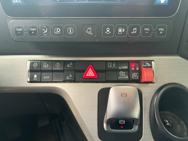 Mercedes-Benz Arocs 3253 8x4 Abrollkipper Kran Palfinger 37002 - Φορτηγό φόρτωσης γάντζου, Φορτηγό με γερανό: φωτογραφία 5 Mercedes-Benz Arocs 3253 8x4 Abrollkipper Kran Palfinger 37002 - Φορτηγό φόρτωσης γάντζου, Φορτηγό με γερανό: φωτογραφία 5