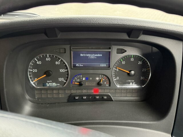 Mercedes-Benz Atego Kehrmaschine BUCHER CITYFANT 5000 - Σάρωθρο δρόμων: φωτογραφία 2 Mercedes-Benz Atego Kehrmaschine BUCHER CITYFANT 5000 - Σάρωθρο δρόμων: φωτογραφία 2