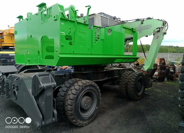 Sennebogen 818-E Umschlagbagger - 83 Ton - mit Greifer - Τροχοφόρος εκσκαφέας: φωτογραφία 3 Sennebogen 818-E Umschlagbagger - 83 Ton - mit Greifer - Τροχοφόρος εκσκαφέας: φωτογραφία 3
