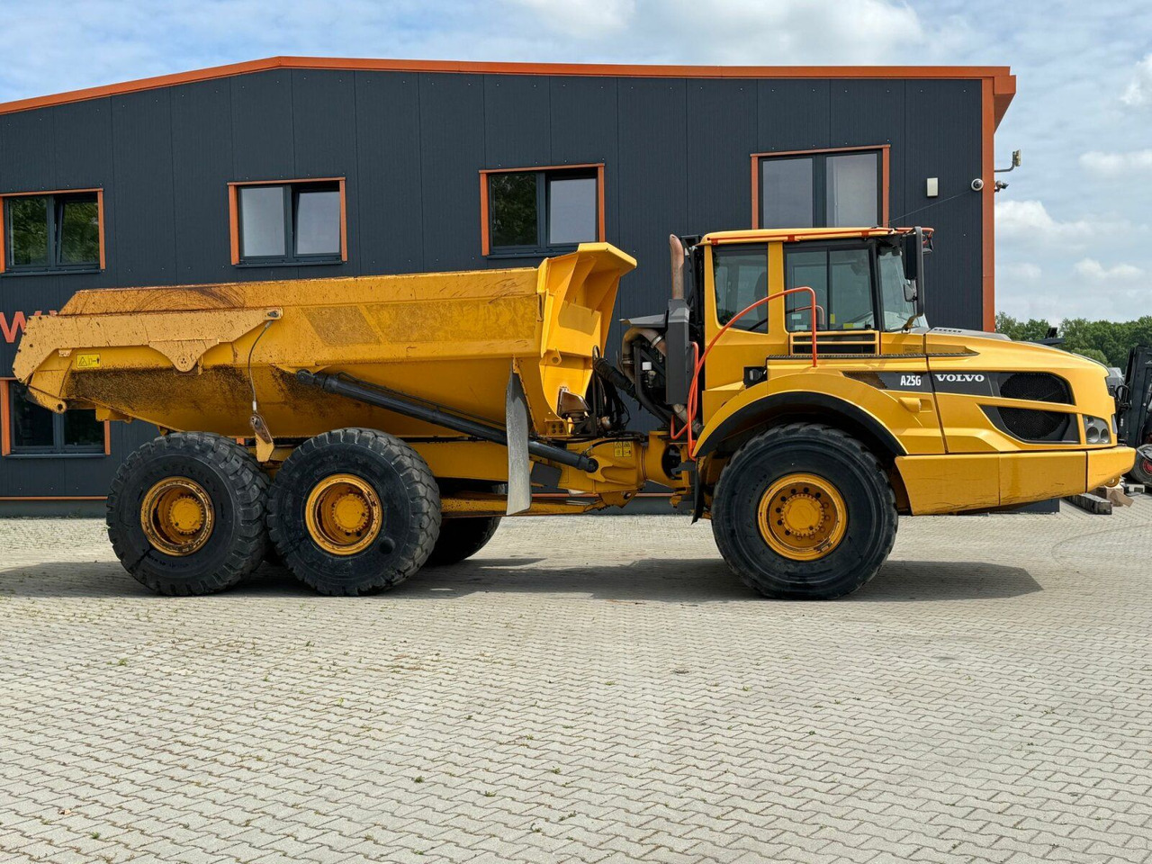 Volvo A25G Dumper 22,5 Ton 11.361 Stunden Volvo A25G Dumper 22,5 Ton 11.361 Stunden - Αρθρωτό φορτηγό: φωτογραφία 4 Volvo A25G Dumper 22,5 Ton 11.361 Stunden Volvo A25G Dumper 22,5 Ton 11.361 Stunden - Αρθρωτό φορτηγό: φωτογραφία 4