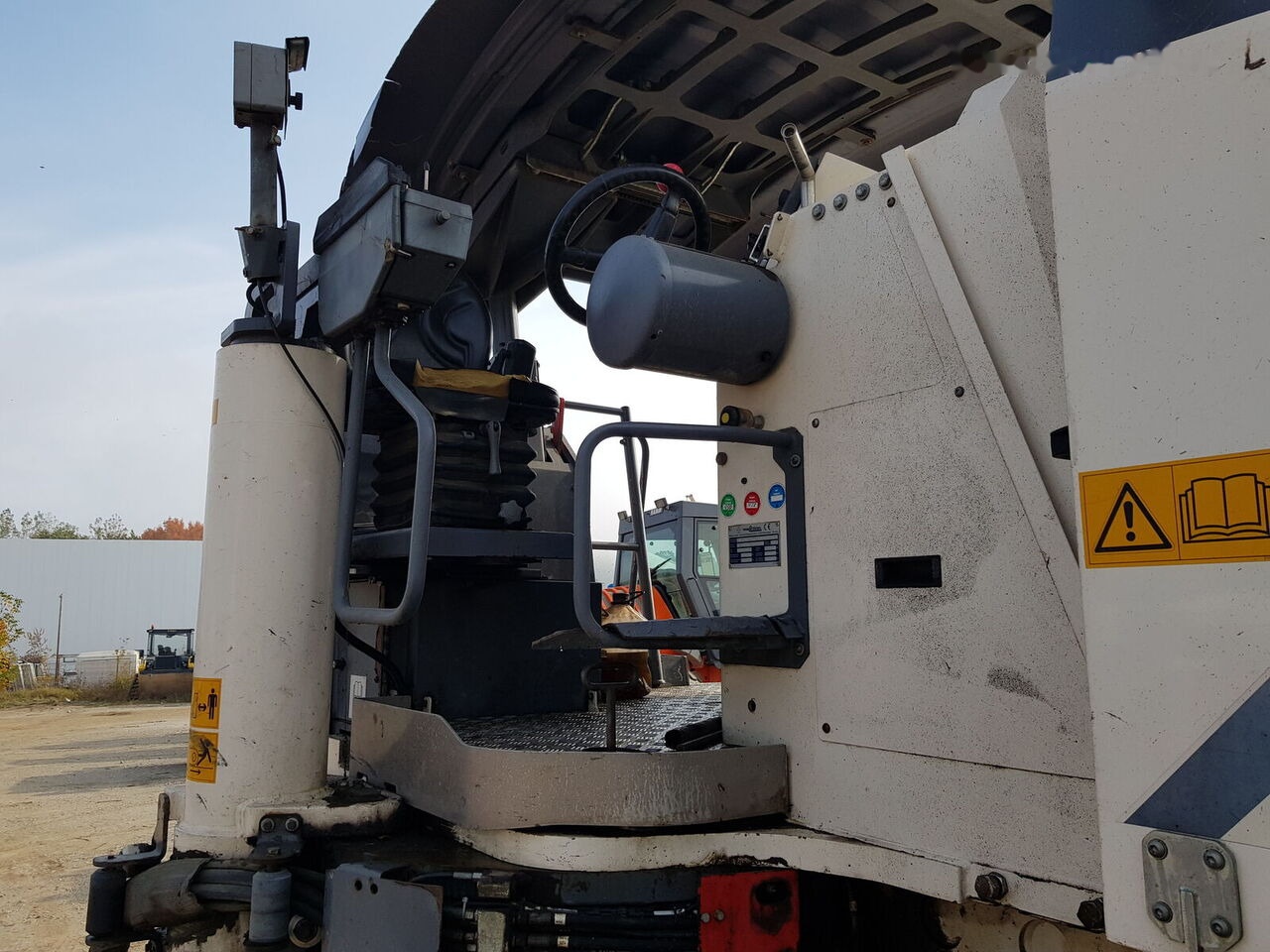 Wirtgen w100Fi - Φρέζα ασφάλτου: φωτογραφία 4 Wirtgen w100Fi - Φρέζα ασφάλτου: φωτογραφία 4