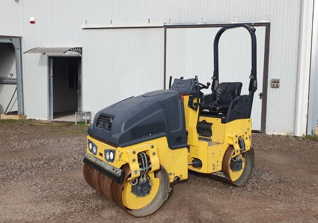 Bomag BW 100 AD M-5 - Ασφαλτικός οδοστρωτήρας: φωτογραφία 4 Bomag BW 100 AD M-5 - Ασφαλτικός οδοστρωτήρας: φωτογραφία 4