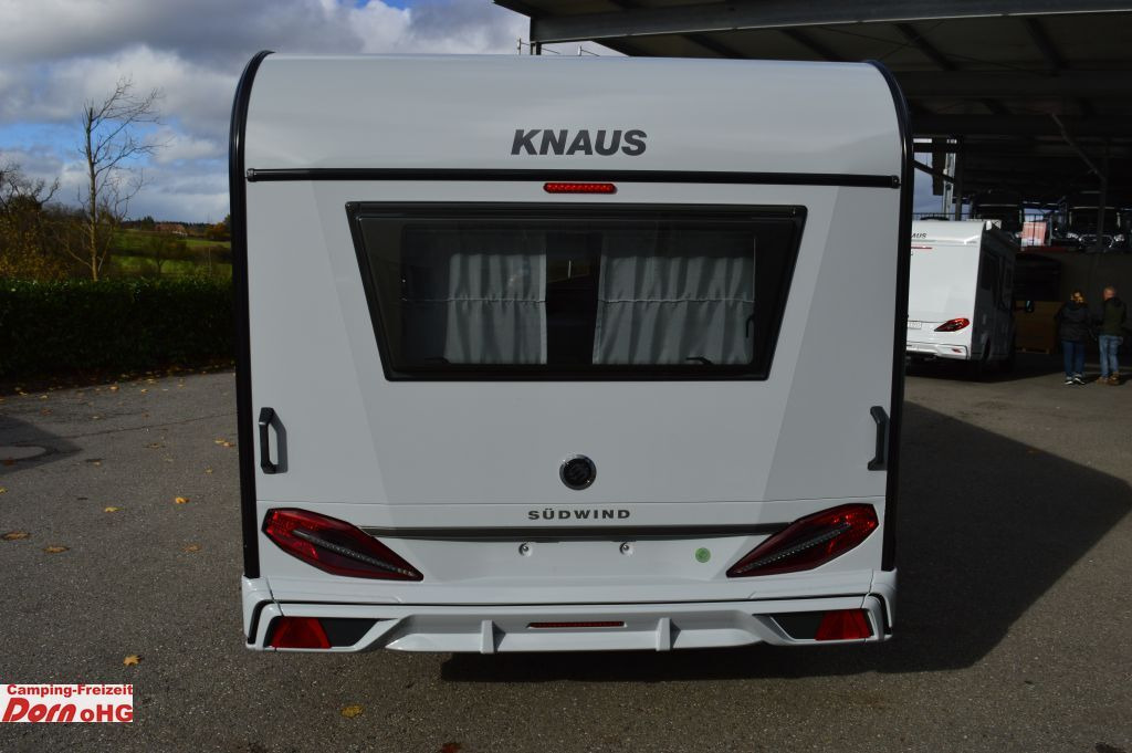 Knaus Südwind 540 UE Black Selection Elektrische Fußbo - Ρυμουλκούμενο τροχόσπιτο: φωτογραφία 4 Knaus Südwind 540 UE Black Selection Elektrische Fußbo - Ρυμουλκούμενο τροχόσπιτο: φωτογραφία 4