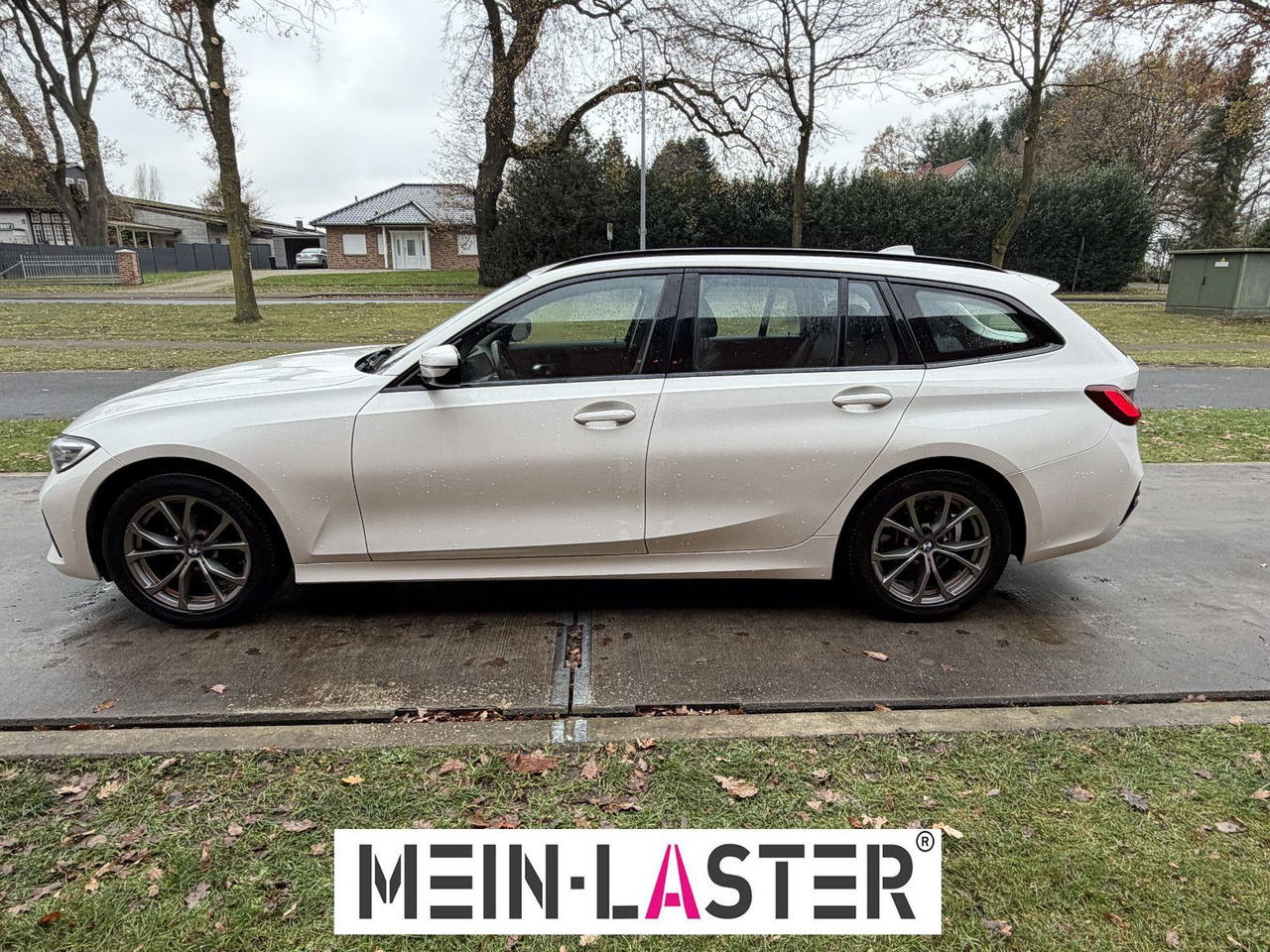 BMW 320 d xDrive touring Sport Line shadow AHK - Station wagon: φωτογραφία 4 BMW 320 d xDrive touring Sport Line shadow AHK - Station wagon: φωτογραφία 4
