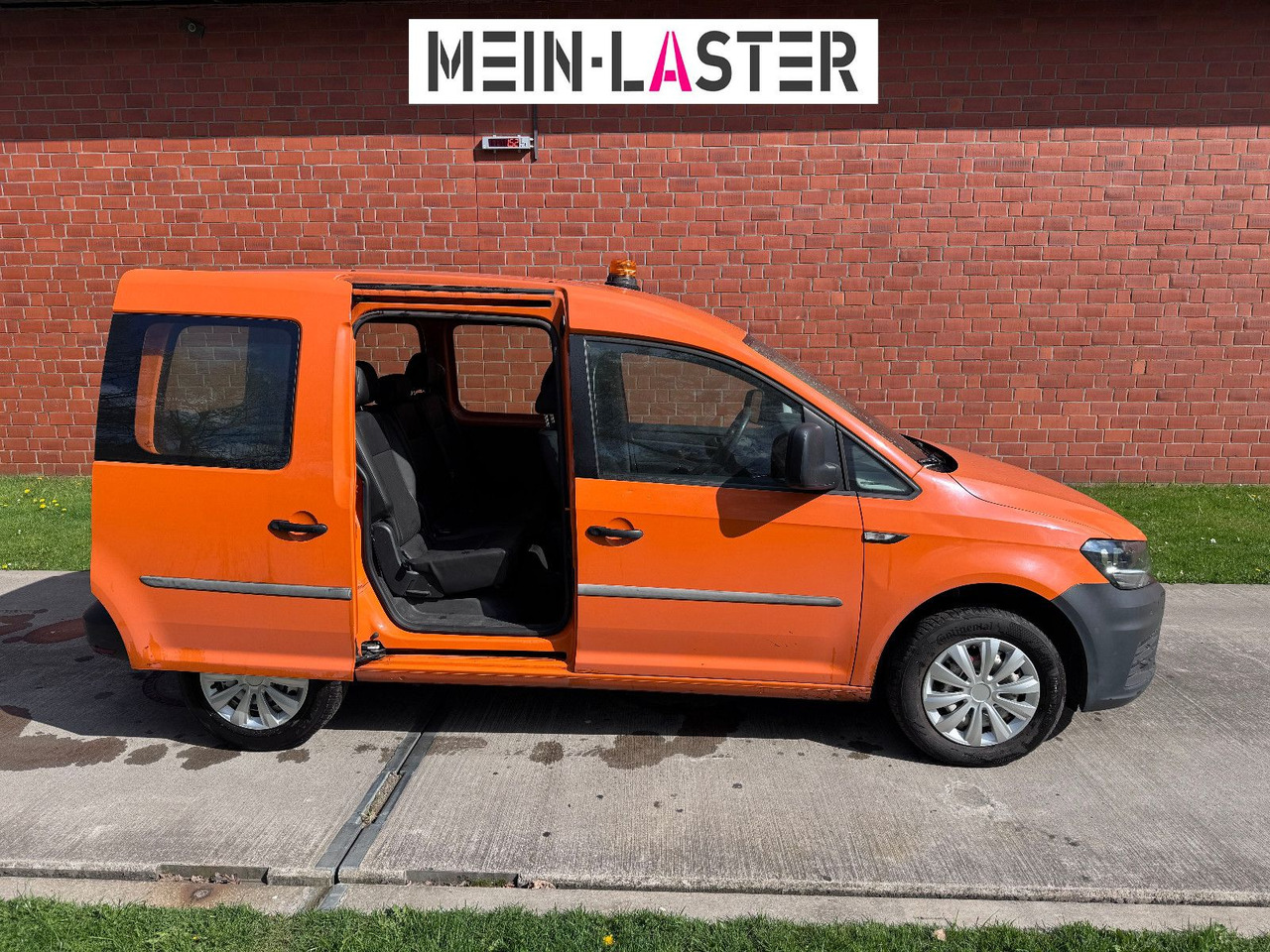 Volkswagen Caddy 2.0 TDI Klima 1. Hand 73.300 km - Επιβατικό βαν: φωτογραφία 4 Volkswagen Caddy 2.0 TDI Klima 1. Hand 73.300 km - Επιβατικό βαν: φωτογραφία 4