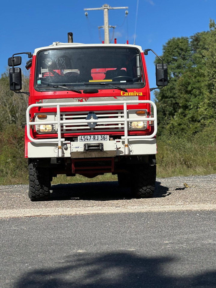 RENAULT M180 - Πυροσβεστικό όχημα: φωτογραφία 1 RENAULT M180 - Πυροσβεστικό όχημα: φωτογραφία 1