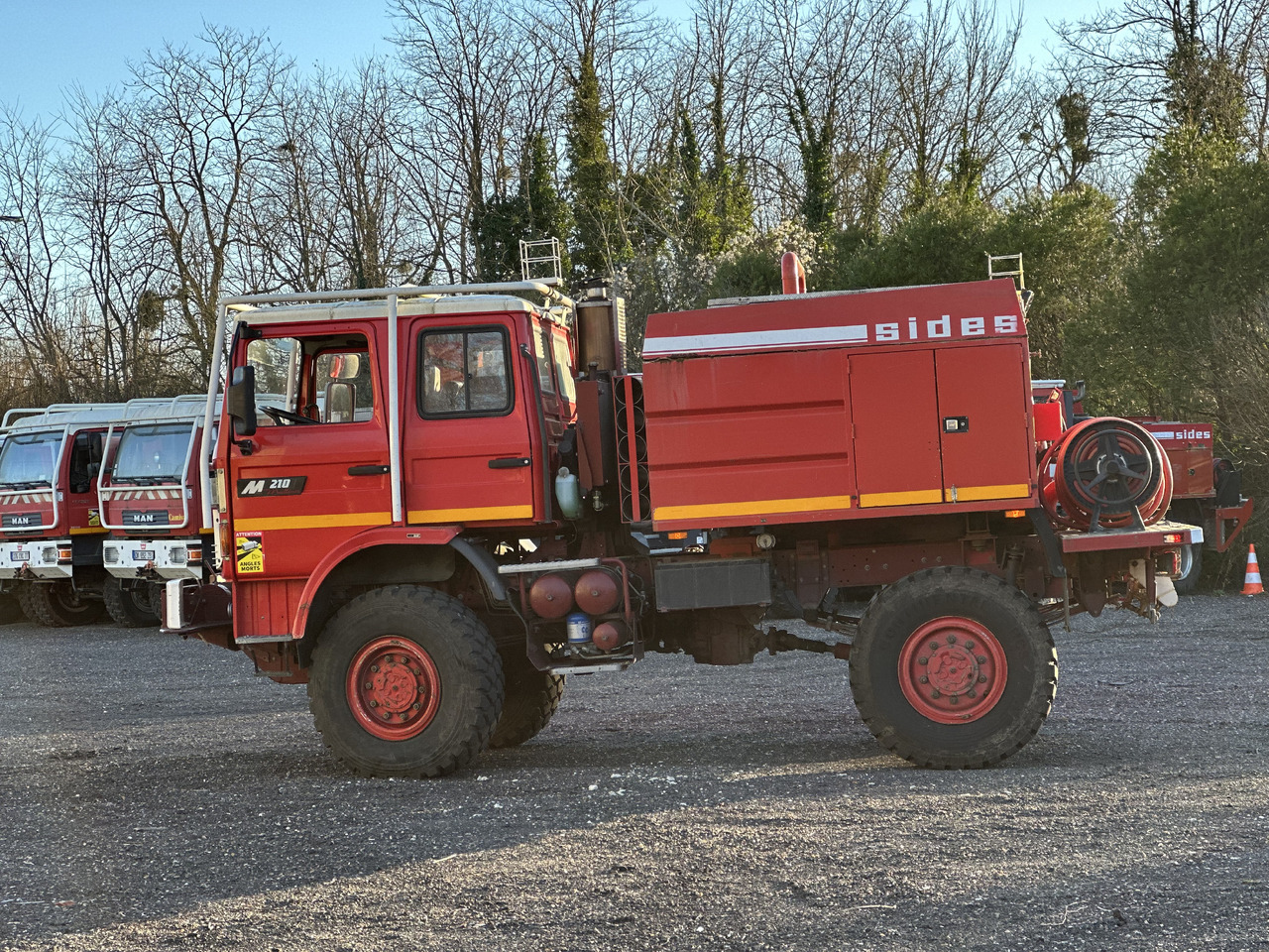 Renault M 210 - Πυροσβεστικό όχημα: φωτογραφία 4 Renault M 210 - Πυροσβεστικό όχημα: φωτογραφία 4