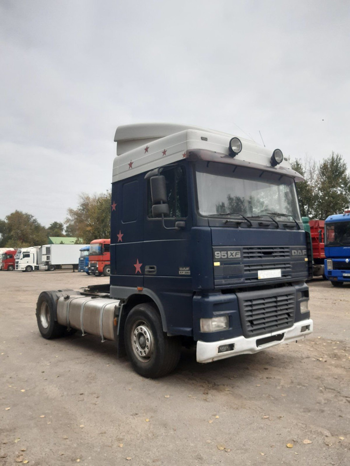 DAF 95XF380 - Τράκτορας: φωτογραφία 1 DAF 95XF380 - Τράκτορας: φωτογραφία 1