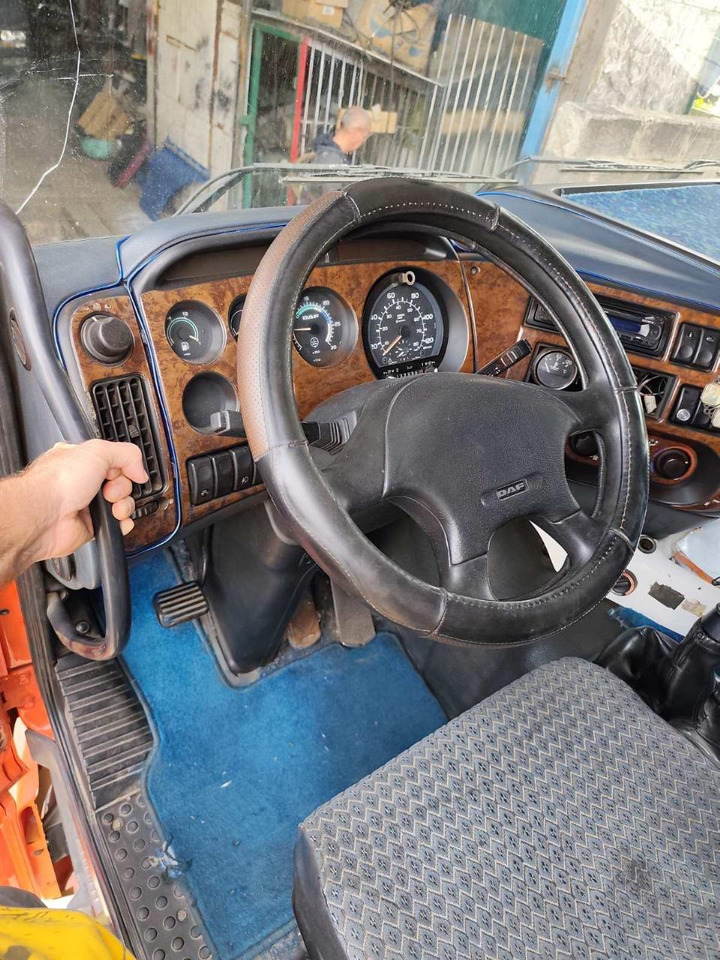 Τράκτορας DAF XF 95.430: φωτογραφία 6 Τράκτορας DAF XF 95.430: φωτογραφία 6