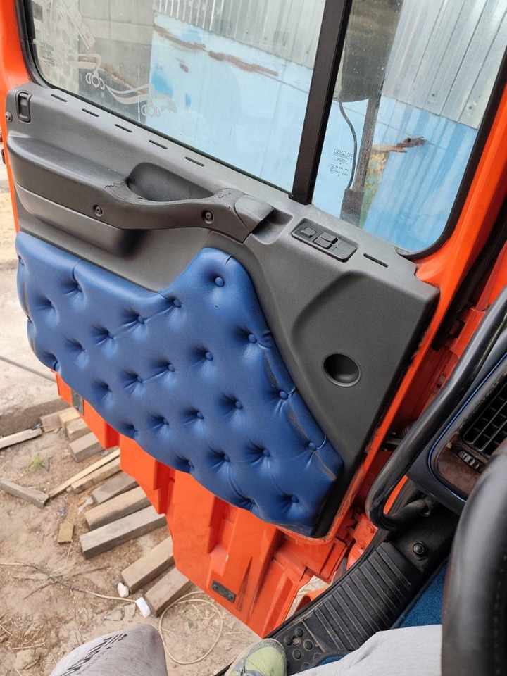 Τράκτορας DAF XF 95.430: φωτογραφία 8 Τράκτορας DAF XF 95.430: φωτογραφία 8