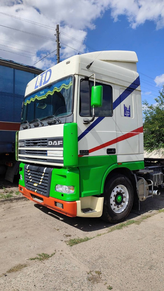 DAF XF95.430 - Τράκτορας: φωτογραφία 1 DAF XF95.430 - Τράκτορας: φωτογραφία 1