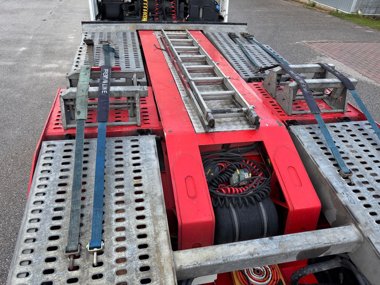 KÄSSBOHRER - Επικαθήμενο αυτοκινητάμαξα: φωτογραφία 5 KÄSSBOHRER - Επικαθήμενο αυτοκινητάμαξα: φωτογραφία 5