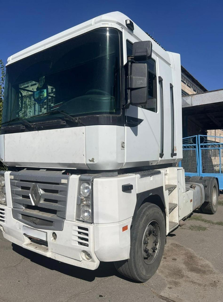 RENAULT Magnum 440 ID1576S - Τράκτορας: φωτογραφία 3 RENAULT Magnum 440 ID1576S - Τράκτορας: φωτογραφία 3