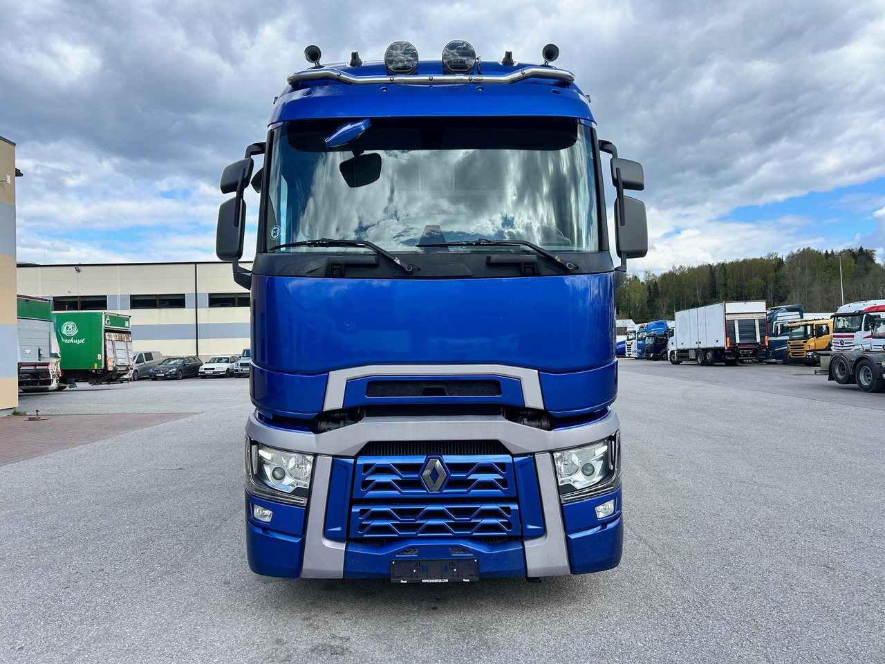 RENAULT T520 - Φορτηγό κόφα: φωτογραφία 3 RENAULT T520 - Φορτηγό κόφα: φωτογραφία 3