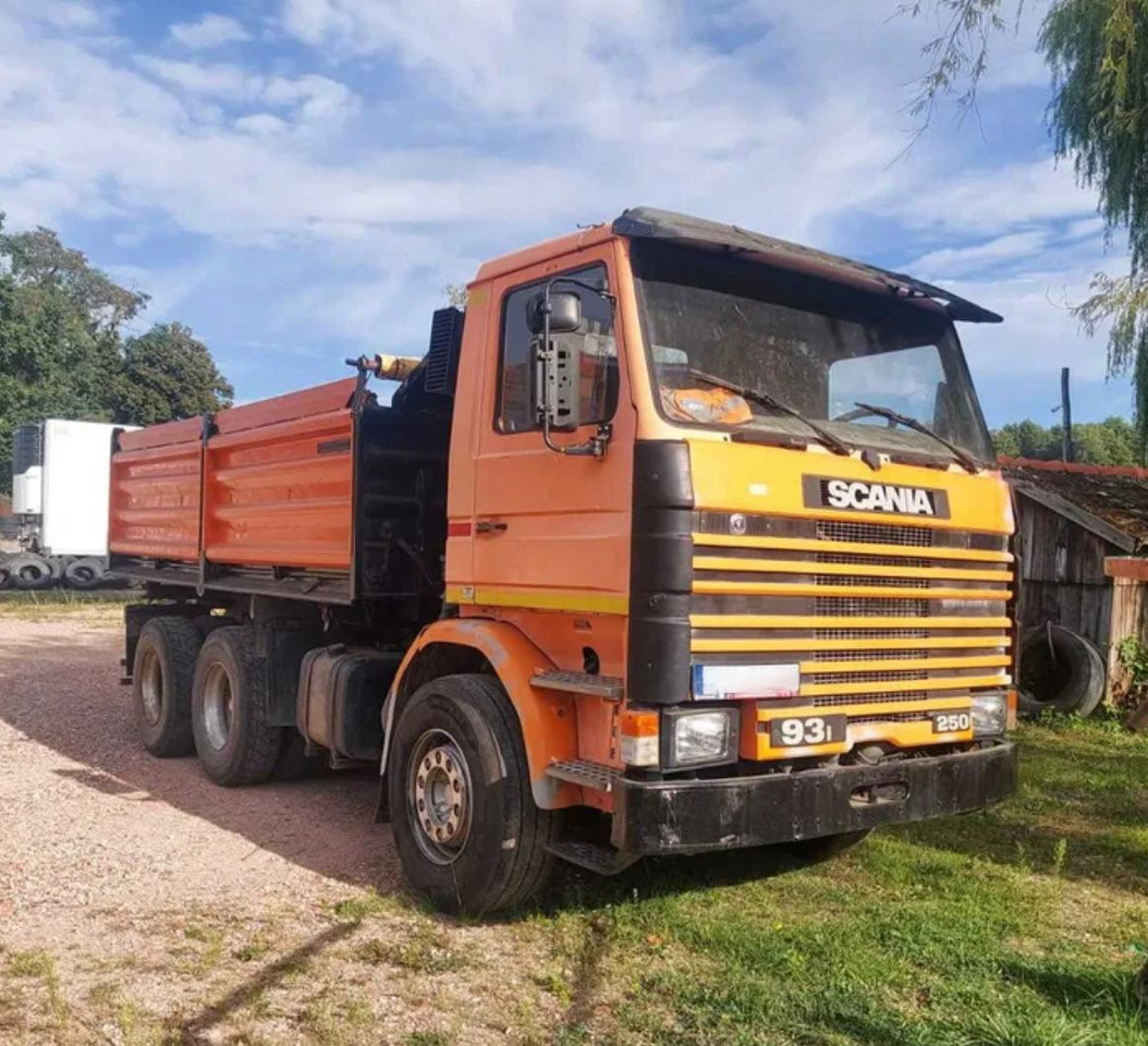 SCANIA 93.250 - Φορτηγό ανατρεπόμενο: φωτογραφία 1 SCANIA 93.250 - Φορτηγό ανατρεπόμενο: φωτογραφία 1
