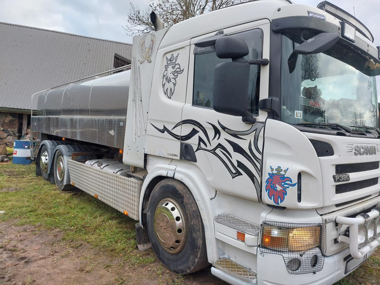 SCANIA R380 - Φορτηγό βυτιοφόρο: φωτογραφία 3 SCANIA R380 - Φορτηγό βυτιοφόρο: φωτογραφία 3