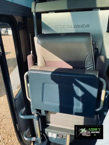 NEOPLAN - Πούλμαν: φωτογραφία 4 NEOPLAN - Πούλμαν: φωτογραφία 4