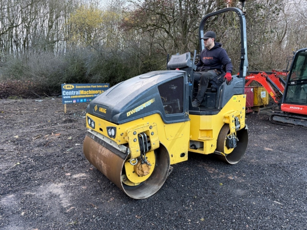 Bomag BW 120 AD-5 - Ασφαλτικός οδοστρωτήρας: φωτογραφία 5 Bomag BW 120 AD-5 - Ασφαλτικός οδοστρωτήρας: φωτογραφία 5