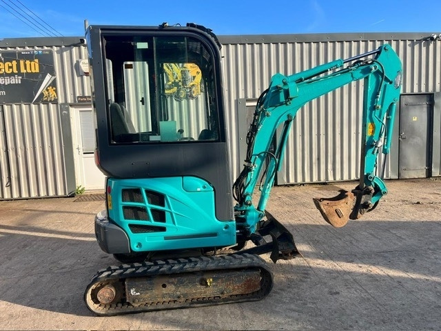 Kobelco SK 17 SR-3 - Μίνι εκσκαφέας: φωτογραφία 1 Kobelco SK 17 SR-3 - Μίνι εκσκαφέας: φωτογραφία 1