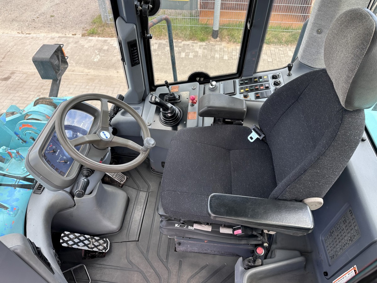 FIAT-HITACHI W 170 Cummins 6 Cyl. Turbo Deutsche Maschine ! - Ελαστιχοφόρος φορτωτής: φωτογραφία 5 FIAT-HITACHI W 170 Cummins 6 Cyl. Turbo Deutsche Maschine ! - Ελαστιχοφόρος φορτωτής: φωτογραφία 5