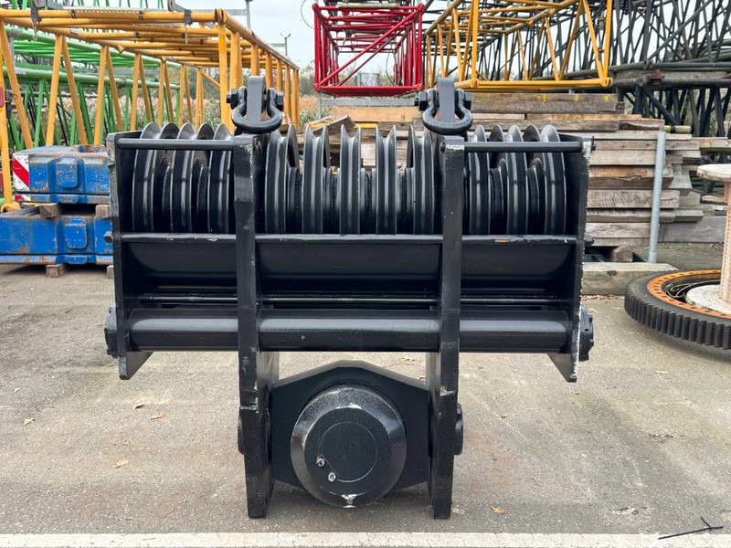 Kobelco CKE 2500 - Γερανός παπαγάλος για Κατασκευή μηχανήματα: φωτογραφία 3 Kobelco CKE 2500 - Γερανός παπαγάλος για Κατασκευή μηχανήματα: φωτογραφία 3