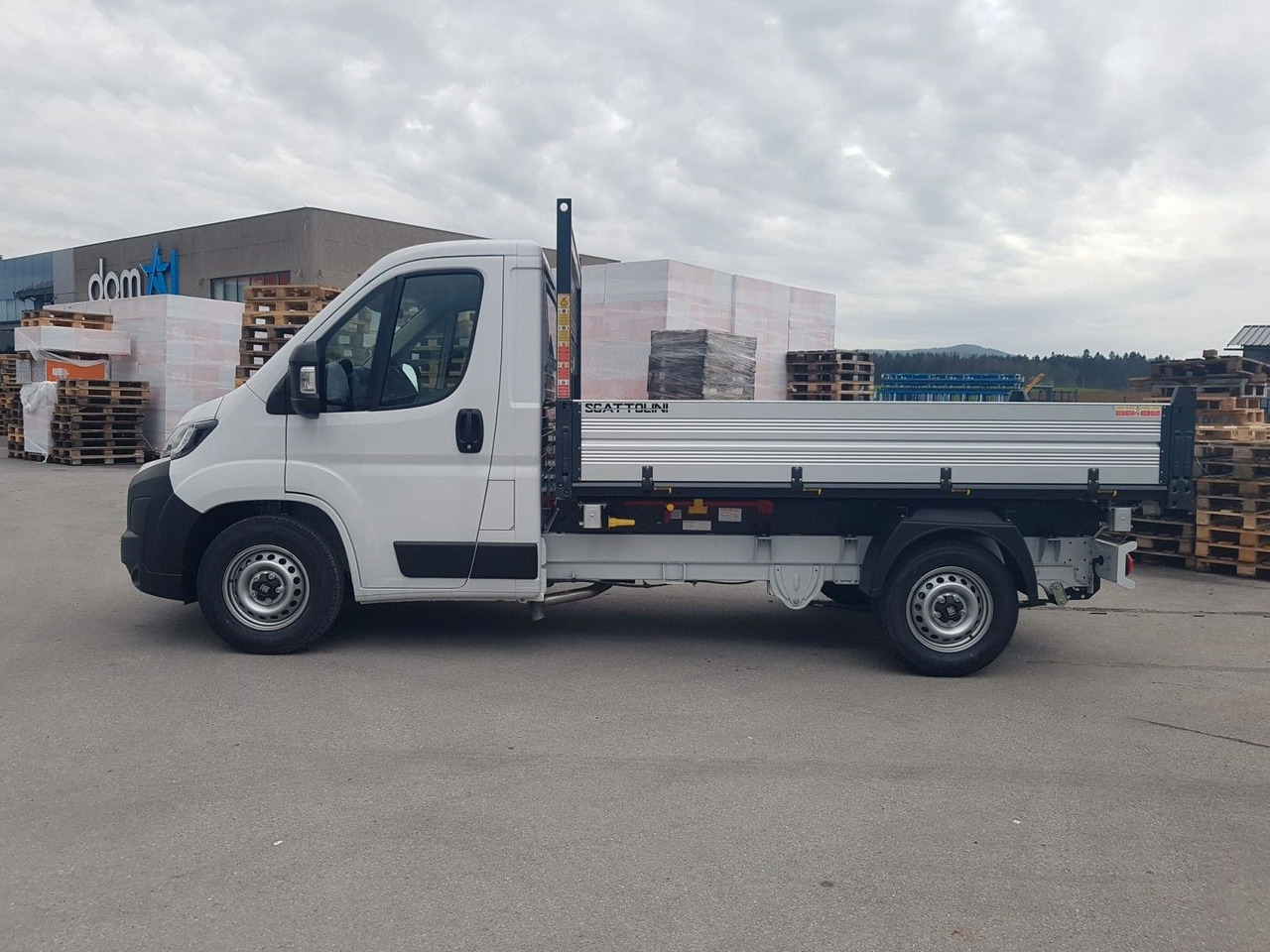 Fiat Ducato 35H L2H1 EKA 3-Seiten-Kipper 180 PS AHK - Όχημα με ανατρεπομενη καροτσα: φωτογραφία 2 Fiat Ducato 35H L2H1 EKA 3-Seiten-Kipper 180 PS AHK - Όχημα με ανατρεπομενη καροτσα: φωτογραφία 2