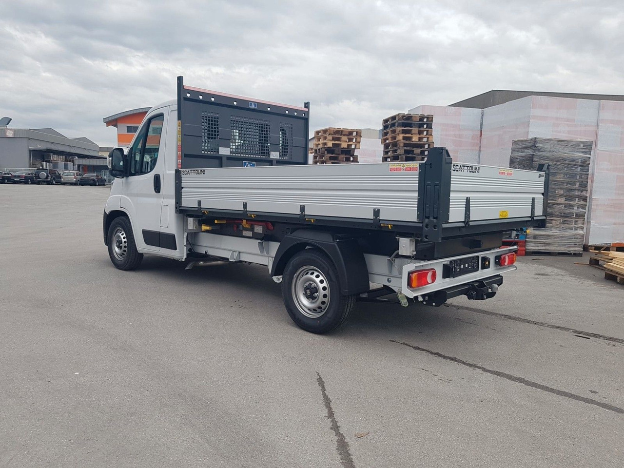 Fiat Ducato 35H L2H1 EKA 3-Seiten-Kipper 180 PS AHK - Όχημα με ανατρεπομενη καροτσα: φωτογραφία 5 Fiat Ducato 35H L2H1 EKA 3-Seiten-Kipper 180 PS AHK - Όχημα με ανατρεπομενη καροτσα: φωτογραφία 5