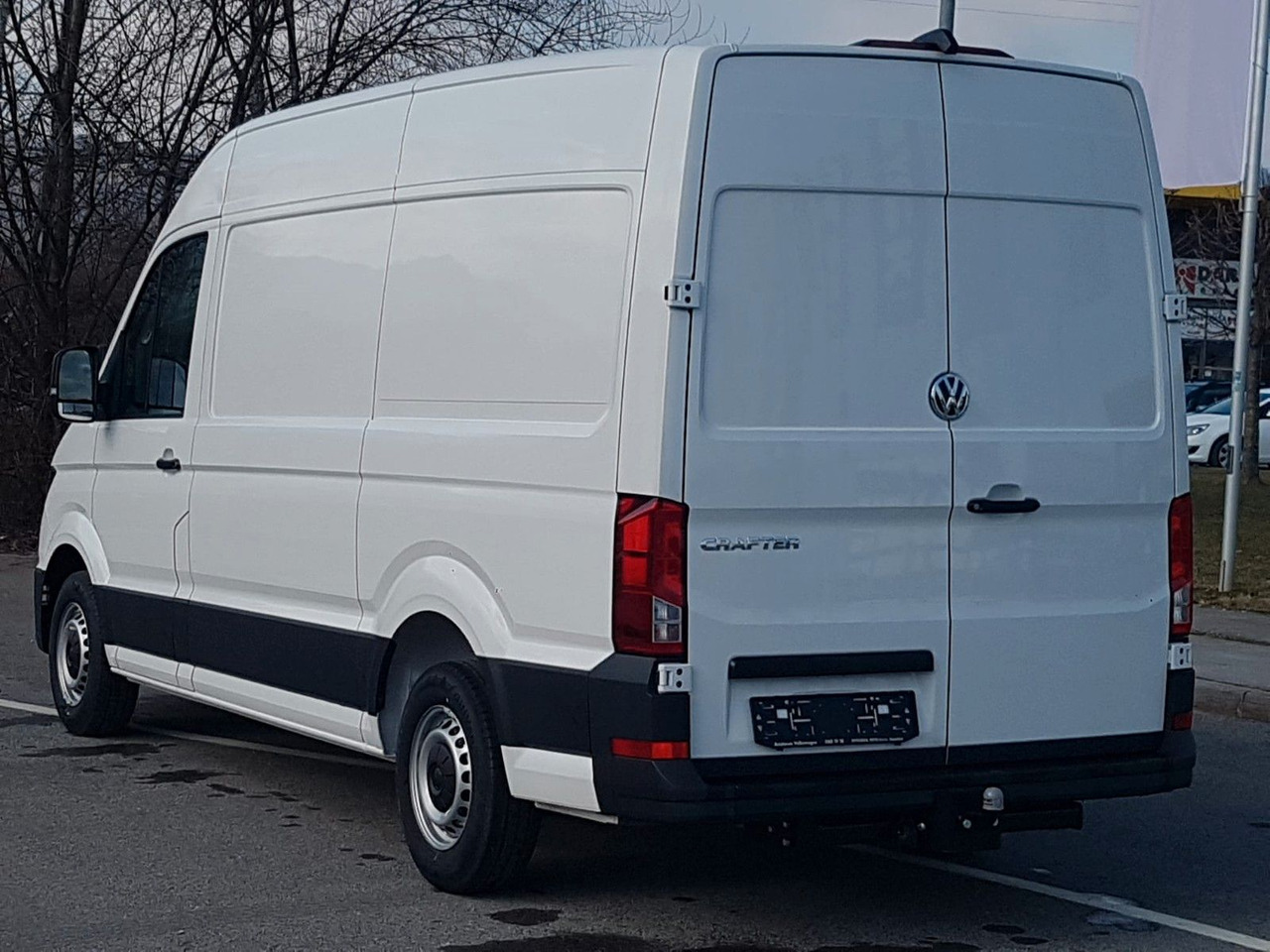 Volkswagen Crafter Kasten 35 L3H3-177-AT8-FWD - Βαν: φωτογραφία 5 Volkswagen Crafter Kasten 35 L3H3-177-AT8-FWD - Βαν: φωτογραφία 5
