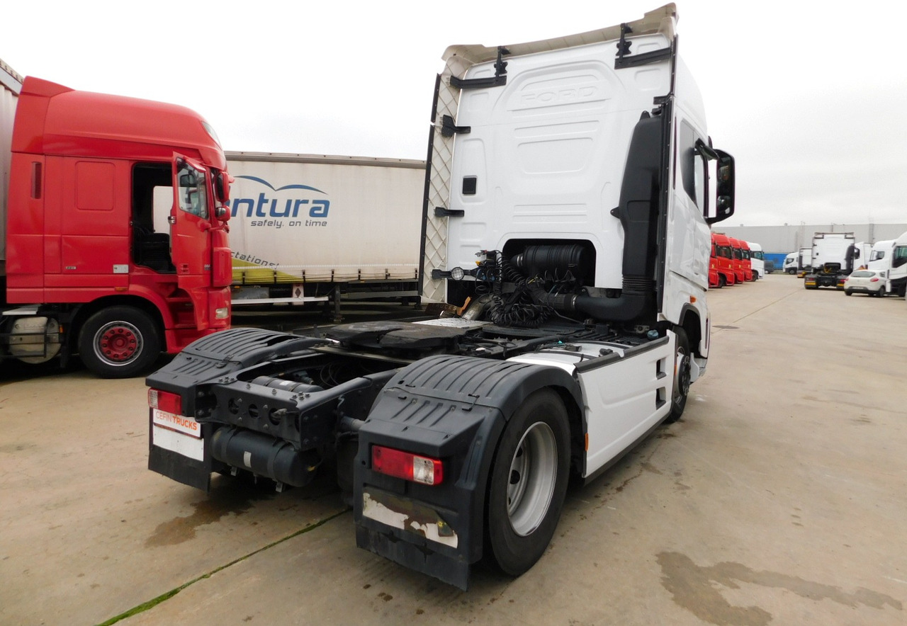 Ford F max 4x2 scab e6 12s2620 - Τράκτορας: φωτογραφία 3 Ford F max 4x2 scab e6 12s2620 - Τράκτορας: φωτογραφία 3