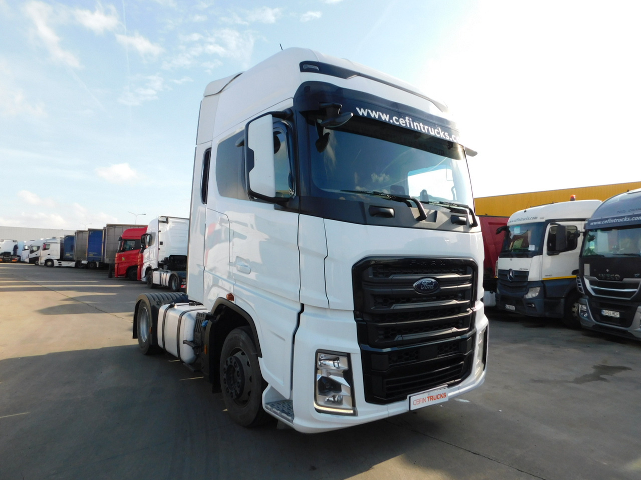 Ford F max 4x2 scab e6 12tx2620 - Τράκτορας: φωτογραφία 2 Ford F max 4x2 scab e6 12tx2620 - Τράκτορας: φωτογραφία 2