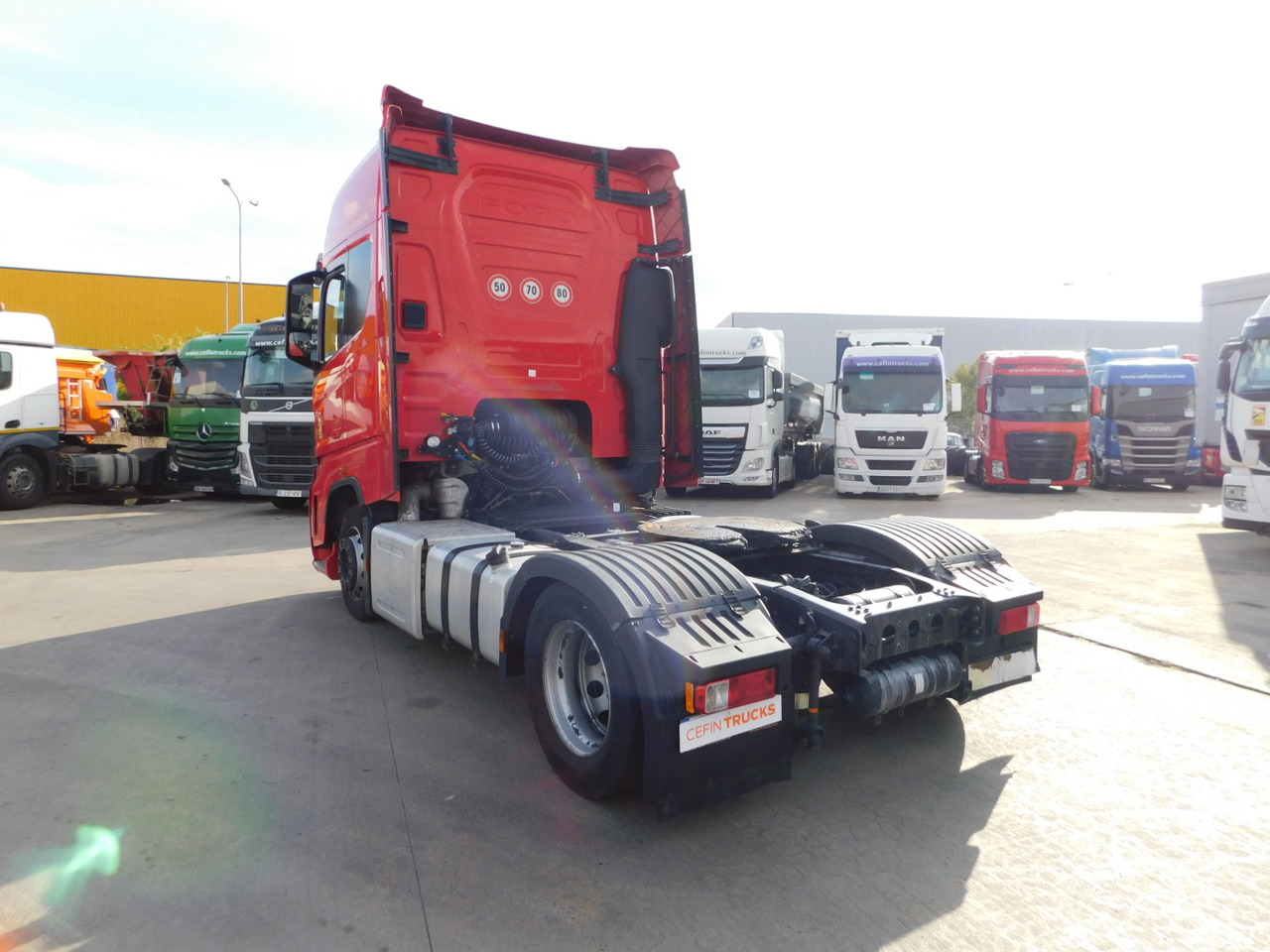 Ford F max ll 4x2 scab e6 12tx2620 - Τράκτορας: φωτογραφία 4 Ford F max ll 4x2 scab e6 12tx2620 - Τράκτορας: φωτογραφία 4