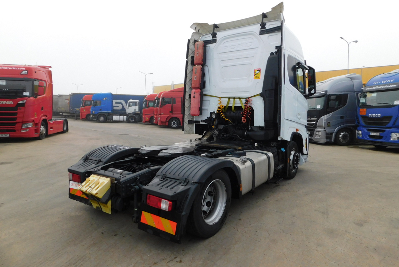 Ford F max ll 4x2 scab e6 12tx2620 - Τράκτορας: φωτογραφία 3 Ford F max ll 4x2 scab e6 12tx2620 - Τράκτορας: φωτογραφία 3