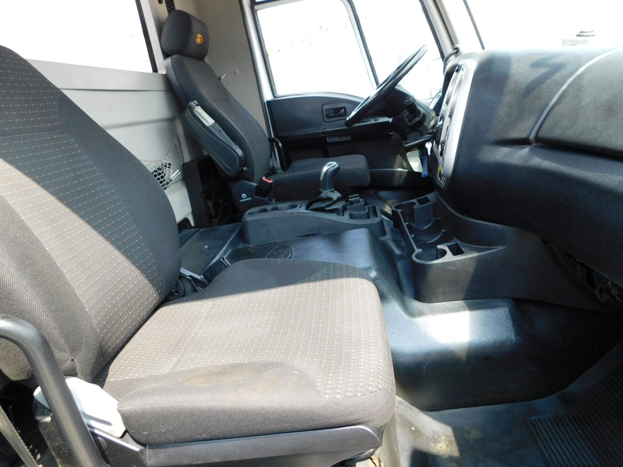 Ford Lt12xl 7h cargo 4142m - Μπετονιέρα φορτηγό: φωτογραφία 5 Ford Lt12xl 7h cargo 4142m - Μπετονιέρα φορτηγό: φωτογραφία 5