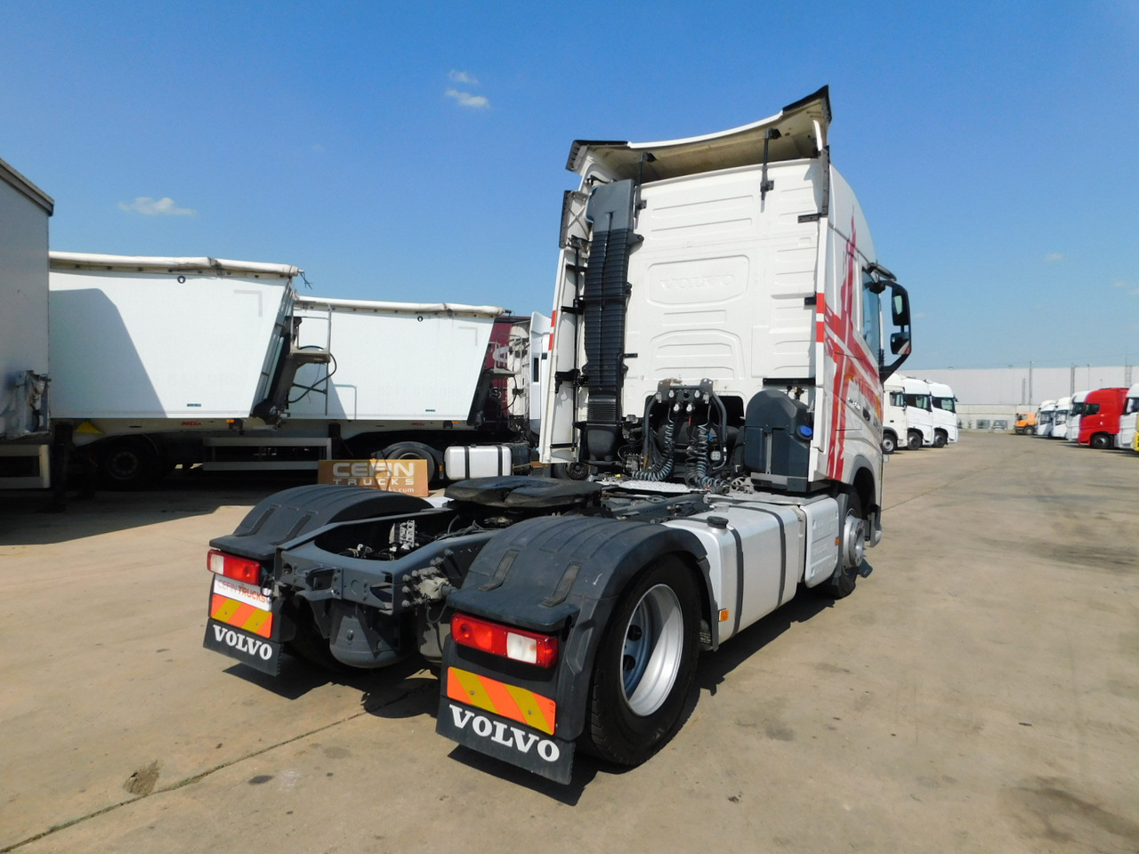 Volvo Fh - Τράκτορας: φωτογραφία 3 Volvo Fh - Τράκτορας: φωτογραφία 3