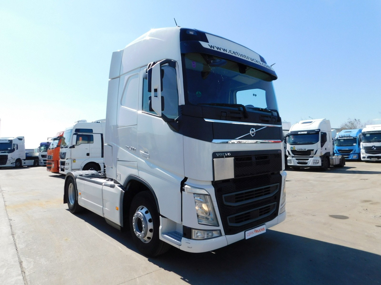 Volvo Fh - Τράκτορας: φωτογραφία 2 Volvo Fh - Τράκτορας: φωτογραφία 2