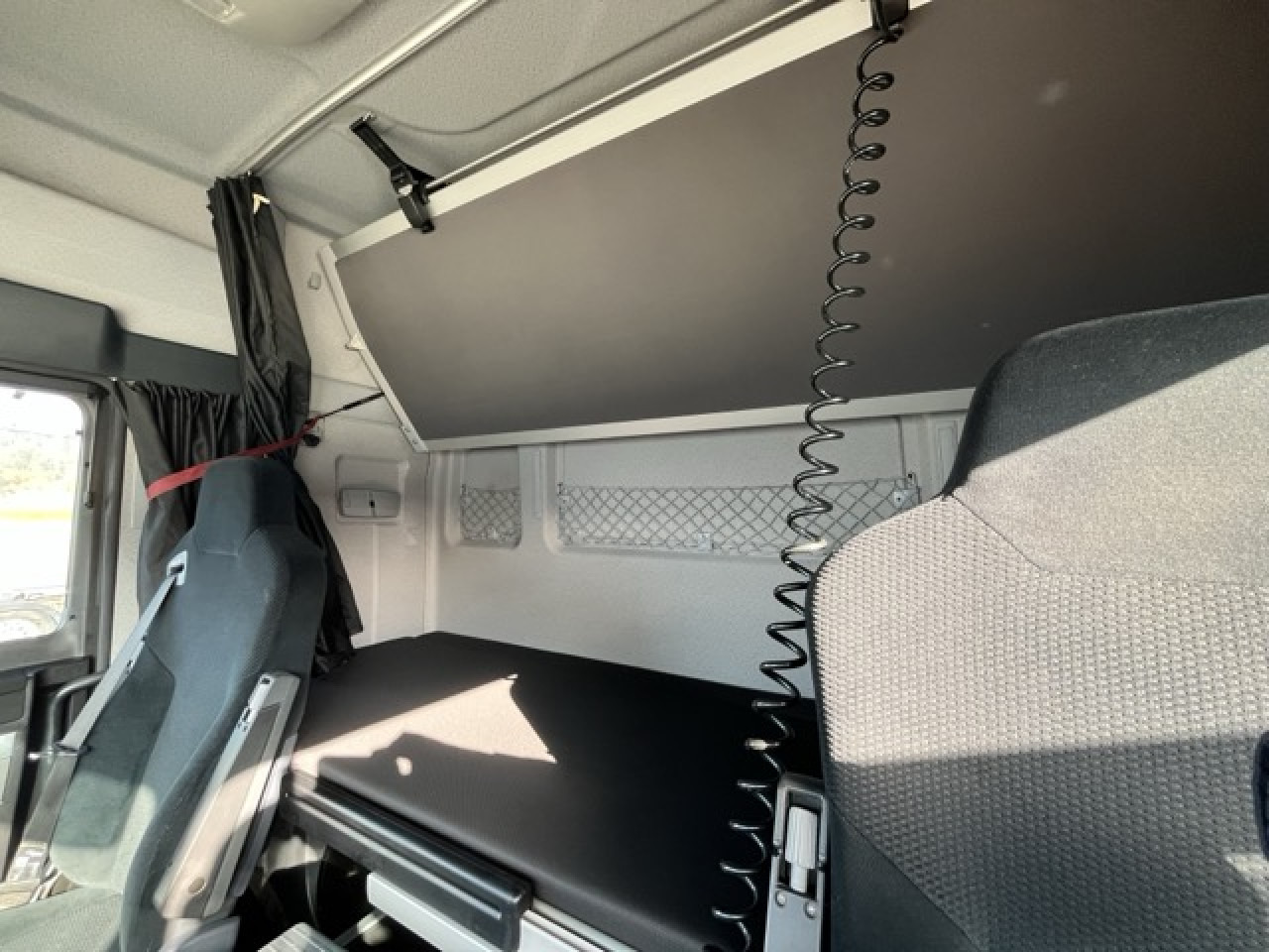 MAN TGX 26.480 6x4 BLS Euro6 Intarder Klima Luftfeder - Τράκτορας: φωτογραφία 5 MAN TGX 26.480 6x4 BLS Euro6 Intarder Klima Luftfeder - Τράκτορας: φωτογραφία 5