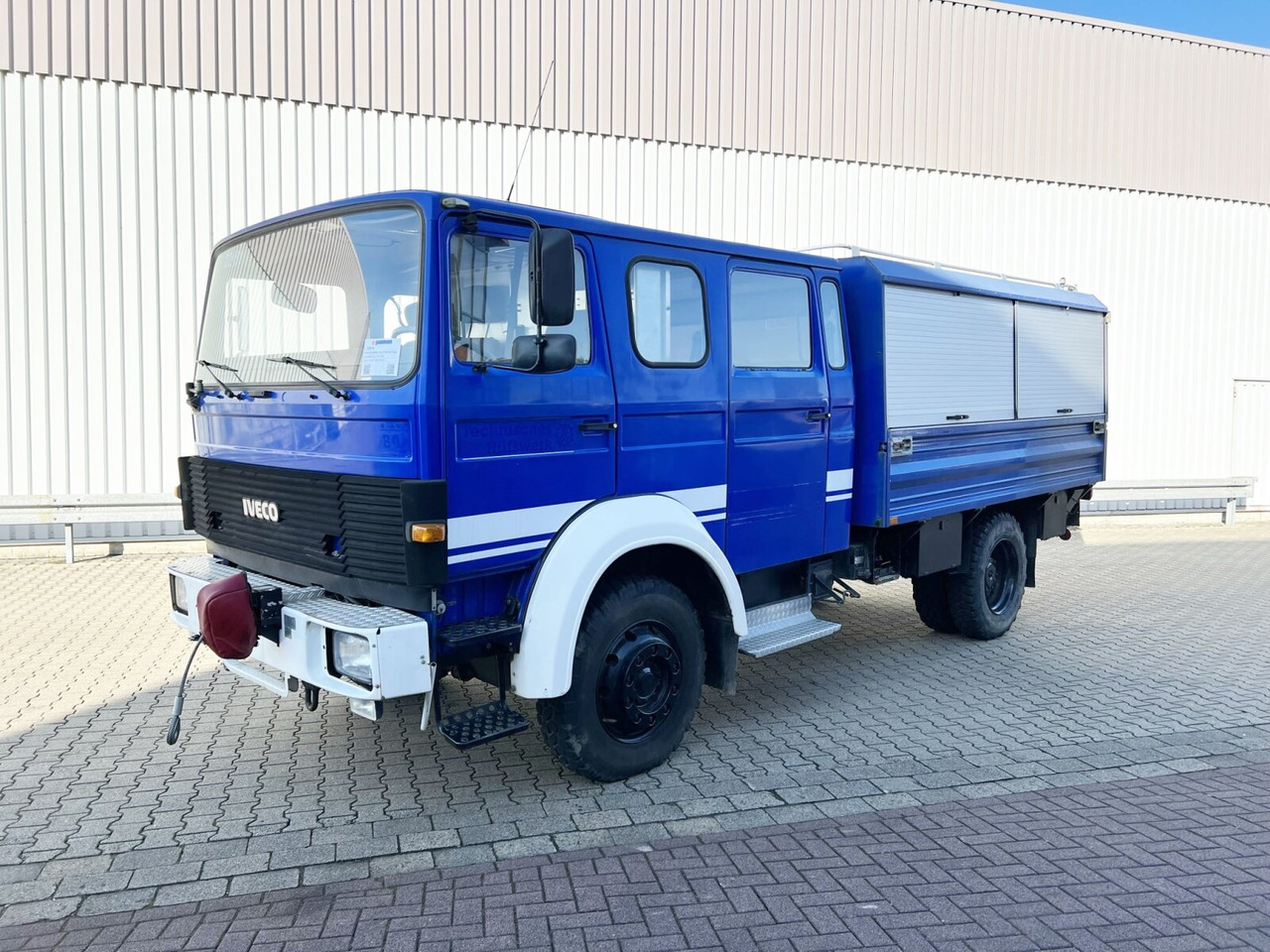 120-23 AW 4x4 Doka 120-23 AW 4x4 Doka, V8-Motor, Gerätewagen, Seilwinde - Πυροσβεστικό όχημα: φωτογραφία 1 120-23 AW 4x4 Doka 120-23 AW 4x4 Doka, V8-Motor, Gerätewagen, Seilwinde - Πυροσβεστικό όχημα: φωτογραφία 1