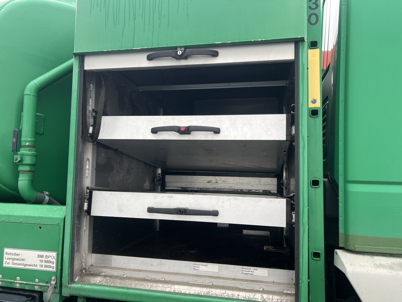 190EH30 4x4 190EH30 4x4 - Φορτηγό βυτιοφόρο: φωτογραφία 4 190EH30 4x4 190EH30 4x4 - Φορτηγό βυτιοφόρο: φωτογραφία 4