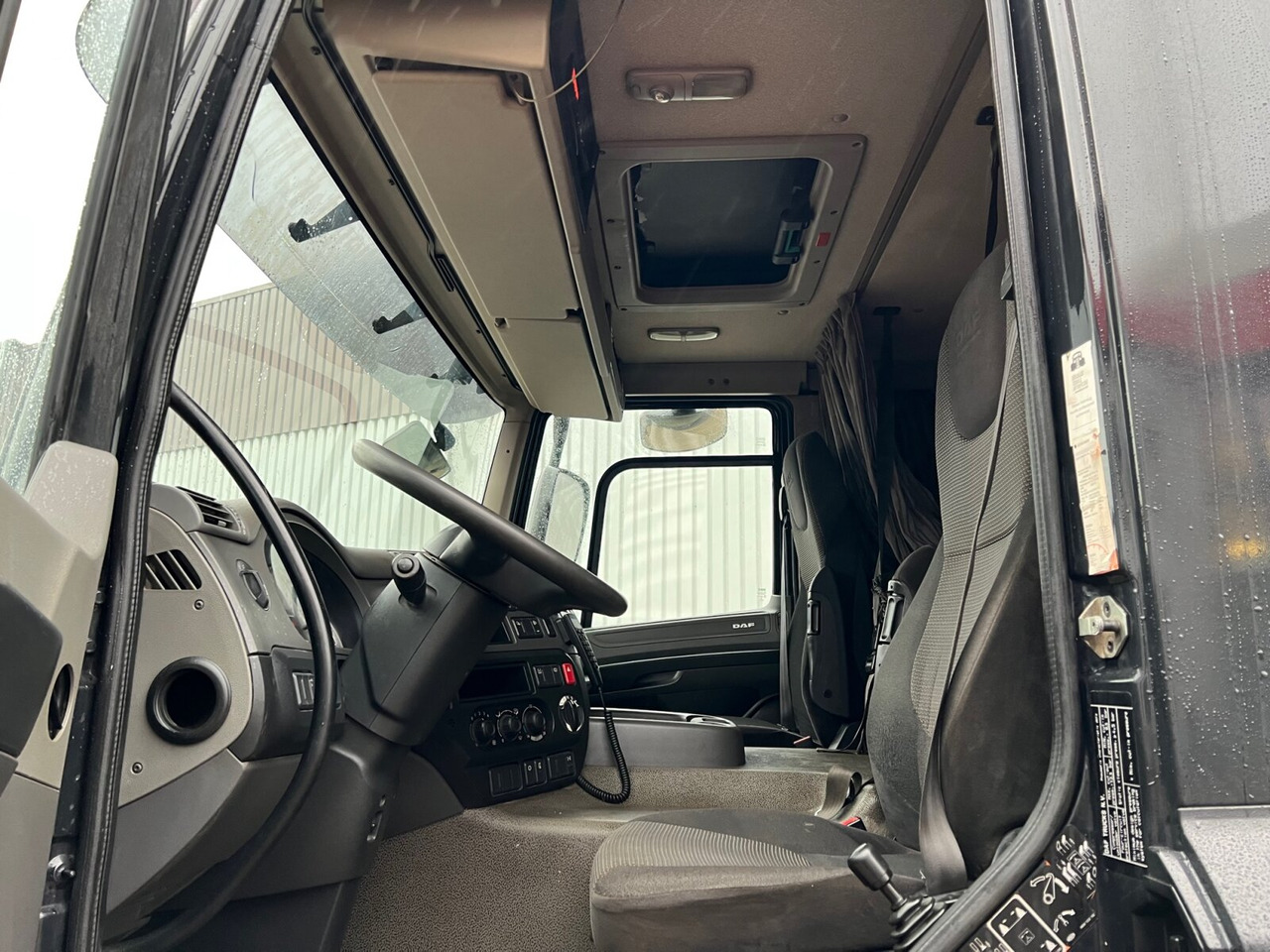DAF CF 290 4x2 CF 290 4x2, Tele-Absetzer - Φορτηγό καδοφόρος φορτωτής: φωτογραφία 3 DAF CF 290 4x2 CF 290 4x2, Tele-Absetzer - Φορτηγό καδοφόρος φορτωτής: φωτογραφία 3