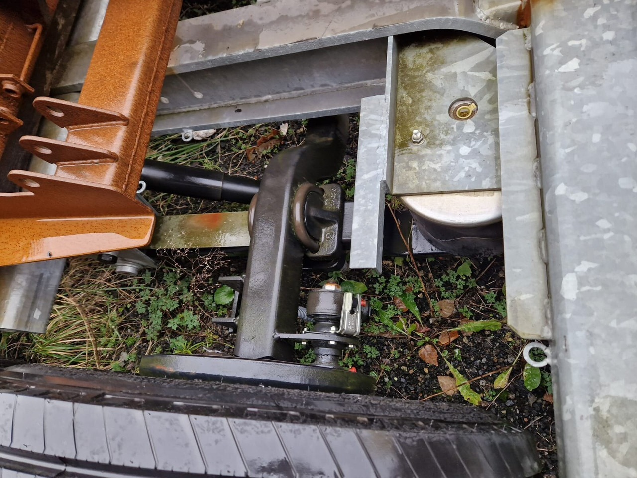 Καινούριο Φορτηγό αυτοκινητάμαξα EuroCargo ML160E32 4x2 EuroCargo ML160E32 4x2 mit Teilen für Anhänger und Aufbauten: φωτογραφία 13