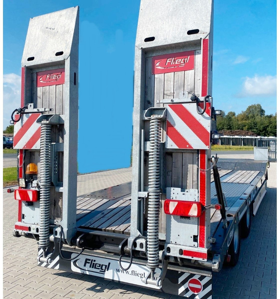 Fliegl DTS-S 300 DTS-S 300, verbreiterbar auf 3,05m - Ρυμούλκα με χαμηλό δάπεδο: φωτογραφία 2 Fliegl DTS-S 300 DTS-S 300, verbreiterbar auf 3,05m - Ρυμούλκα με χαμηλό δάπεδο: φωτογραφία 2