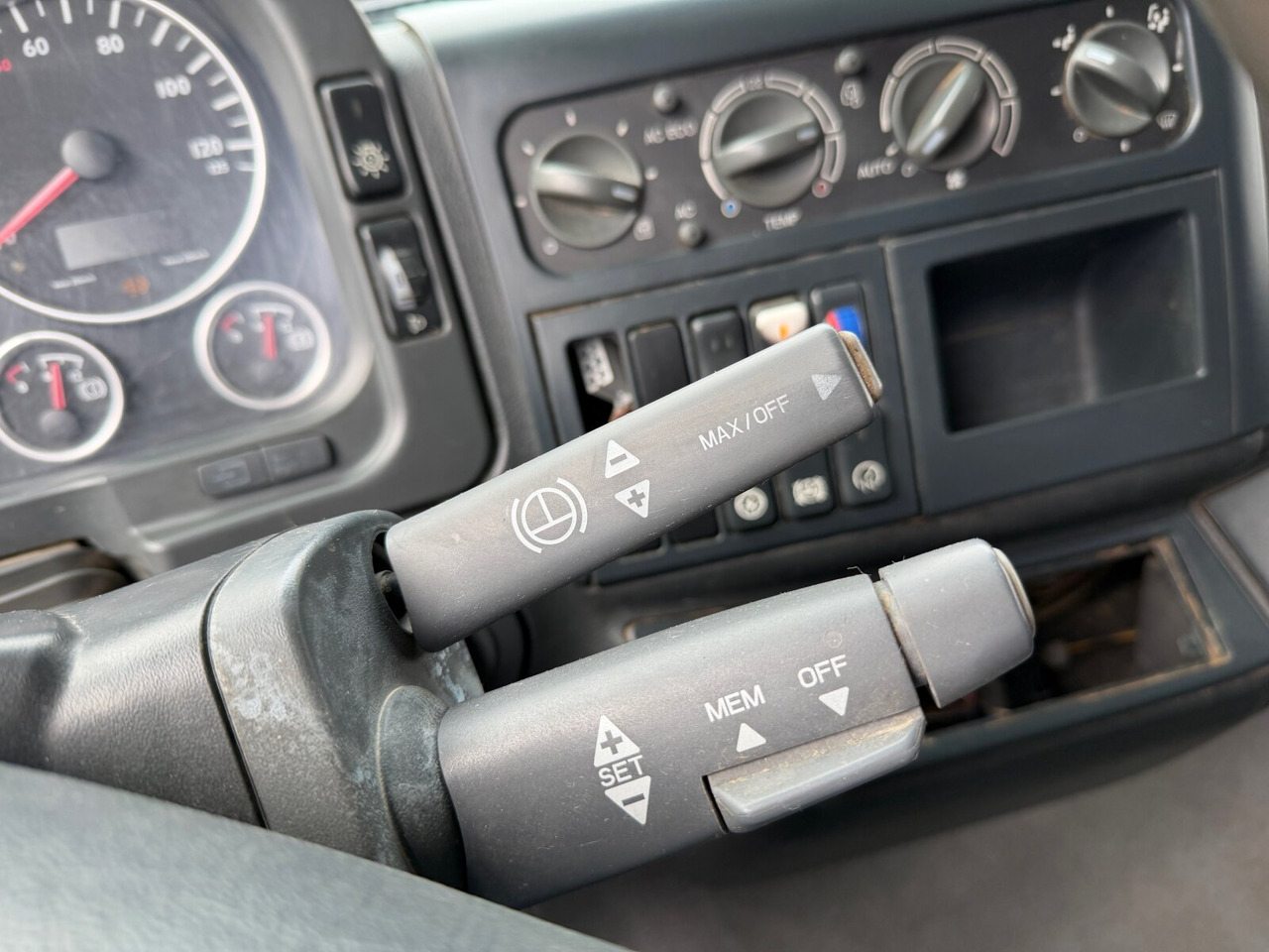 MAN TGA 26.400 6X4 BB TGA 26.400 6X4 BB, Intarder - Φορτηγό ανατρεπόμενο: φωτογραφία 5 MAN TGA 26.400 6X4 BB TGA 26.400 6X4 BB, Intarder - Φορτηγό ανατρεπόμενο: φωτογραφία 5