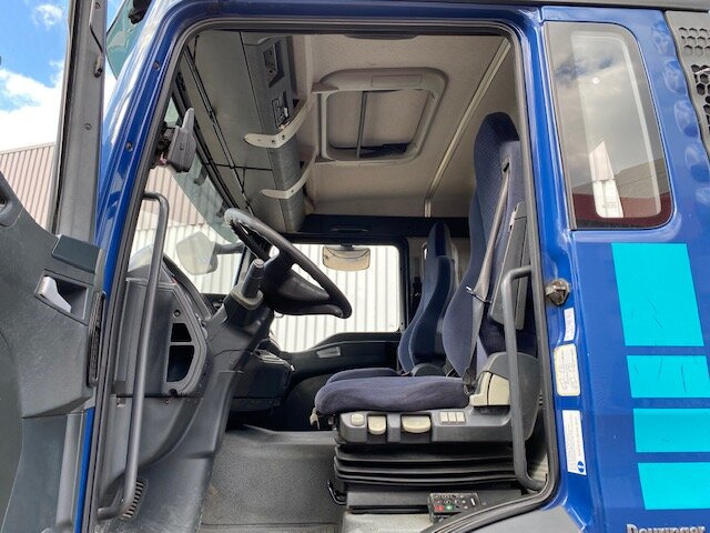 MAN TGA 35.480 8x4-4 BL TGA 35.480 8x4-4 BL, Lift-/Lenkachse - Φορτηγό σασί: φωτογραφία 3 MAN TGA 35.480 8x4-4 BL TGA 35.480 8x4-4 BL, Lift-/Lenkachse - Φορτηγό σασί: φωτογραφία 3